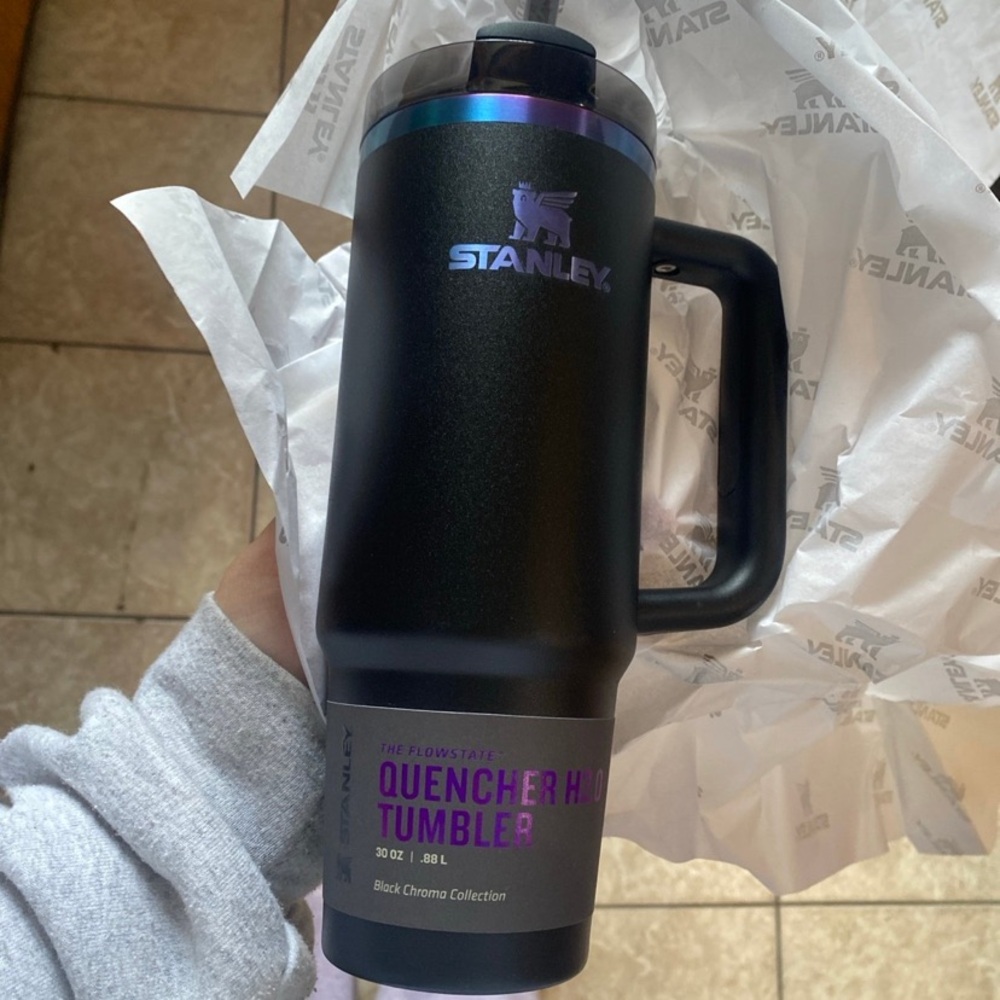 Brand new Stanley chroma 30oz cup